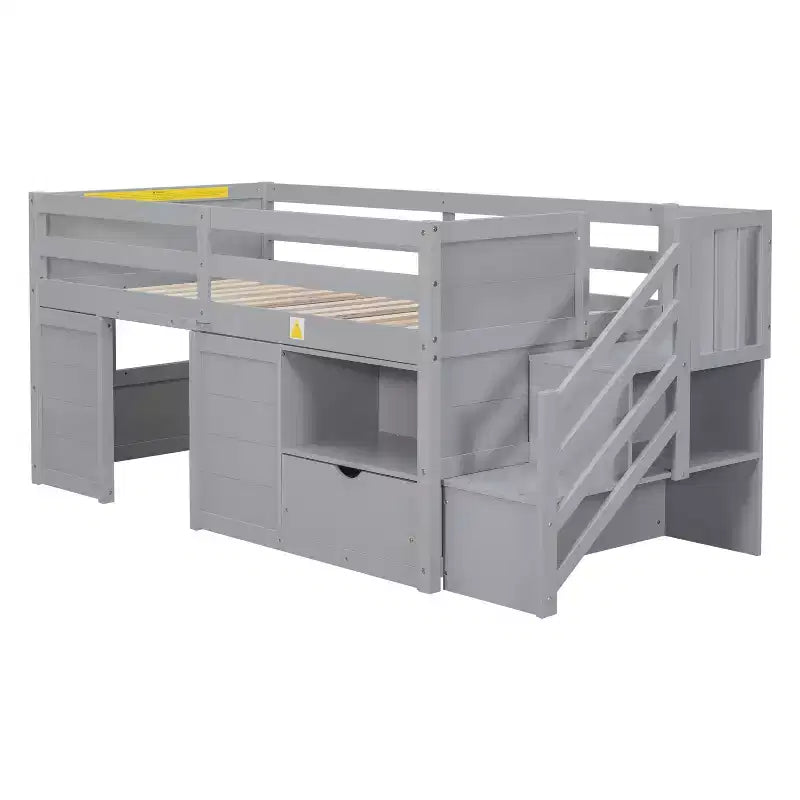 Lit mezzanine jumeau Okak en bois massif avec escalier et rangement, lits superposés jumeaux à profil bas avec tiroirs et étagères, lits mezzanine multifonctionnels pour enfants et adolescents