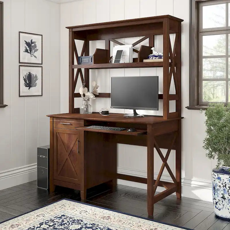 Petit bureau d'ordinateur Key West 48W avec étagère par Bush Furniture