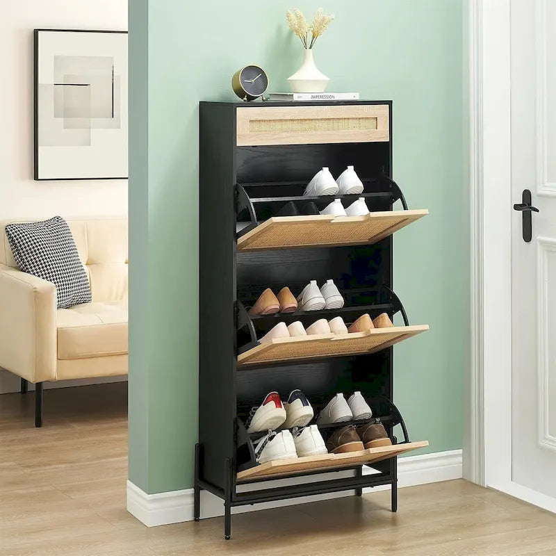 Meuble à chaussures en rotin pour entrée