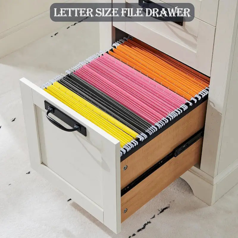 Bureau de style ferme, bureau de direction en bois avec station de recharge