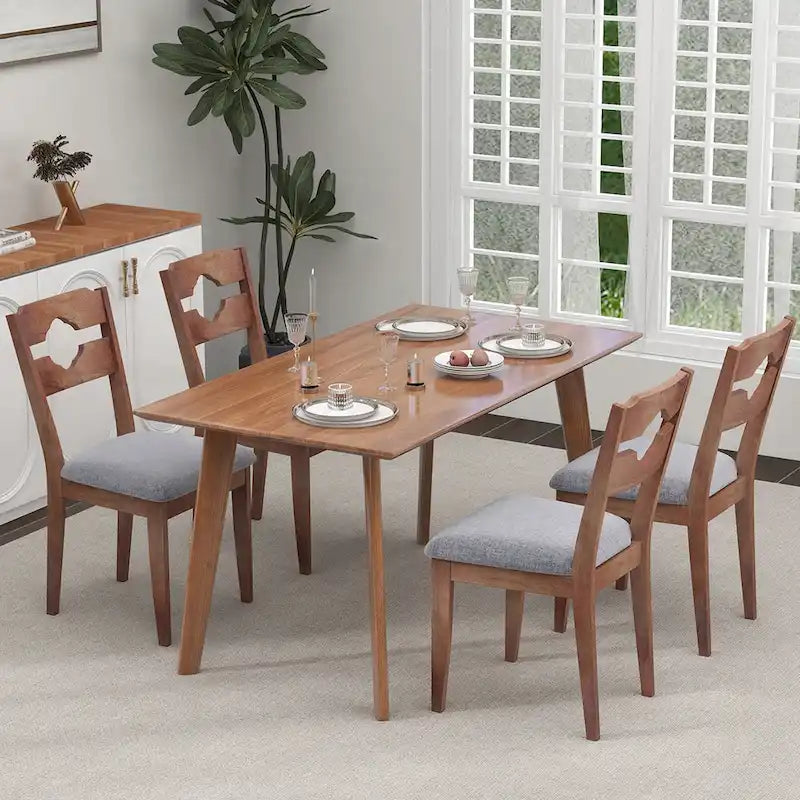 Gymax Lot de 4 chaises de salle à manger avec assise rembourrée et dossier haut en bois d'hévéa