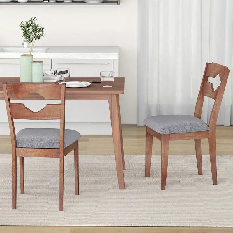 Gymax Lot de 4 chaises de salle à manger avec assise rembourrée et dossier haut en bois d'hévéa