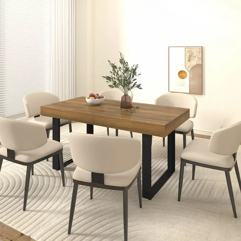 Table à manger extensible polyvalente pour les grandes réceptions, améliorant l'expérience culinaire