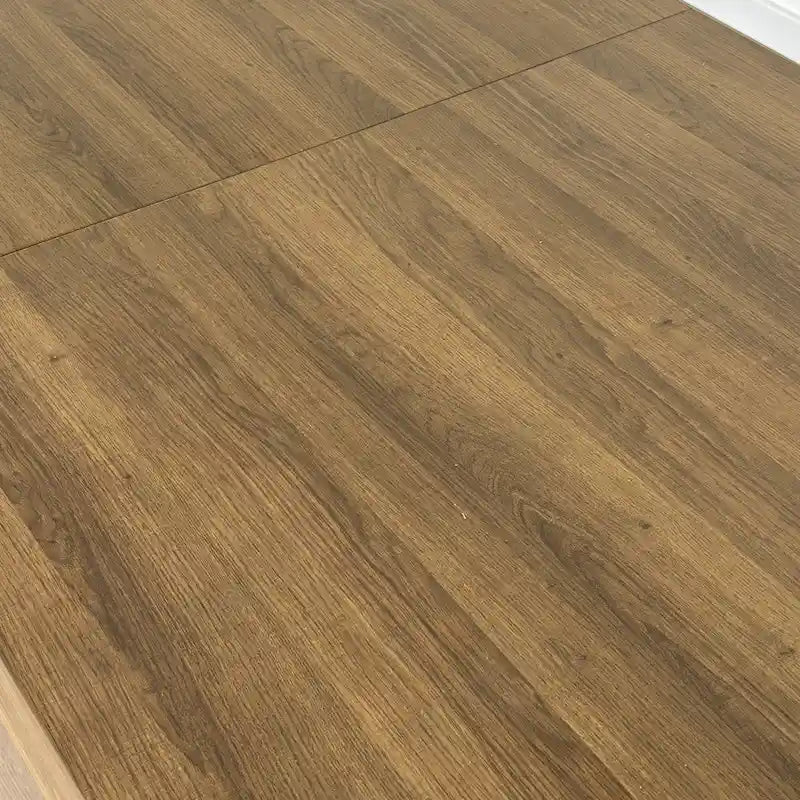Table à manger extensible polyvalente pour les grandes réceptions, améliorant l'expérience culinaire