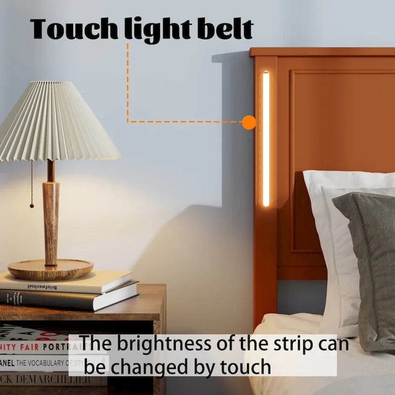Lit plateforme grand format avec tête de lit en bois et chargeur