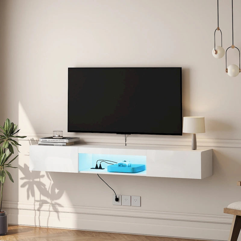 Meuble TV flottant blanc de 63 pouces avec rangement, lumières LED et prise de courant pour téléviseurs jusqu'à 60 pouces