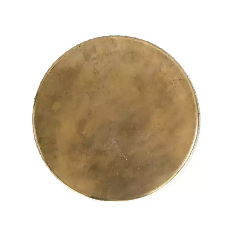 Table d'appoint ronde en métal gaufré, finition laiton