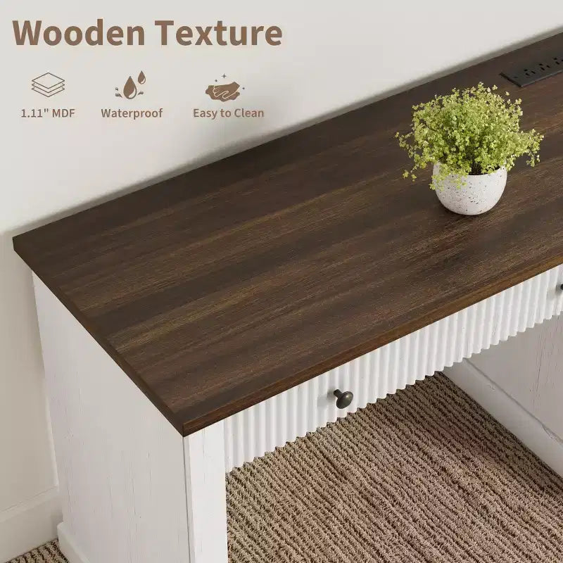 Meuble de rangement de bureau cannelé, bureau de direction moderne de 54 po avec station de recharge, bureau d'ordinateur en bois avec tiroirs classeurs pour bureau d'étude