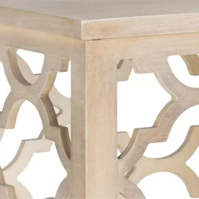Table d'appoint à treillis d'inspiration marocaine, blanc vieilli