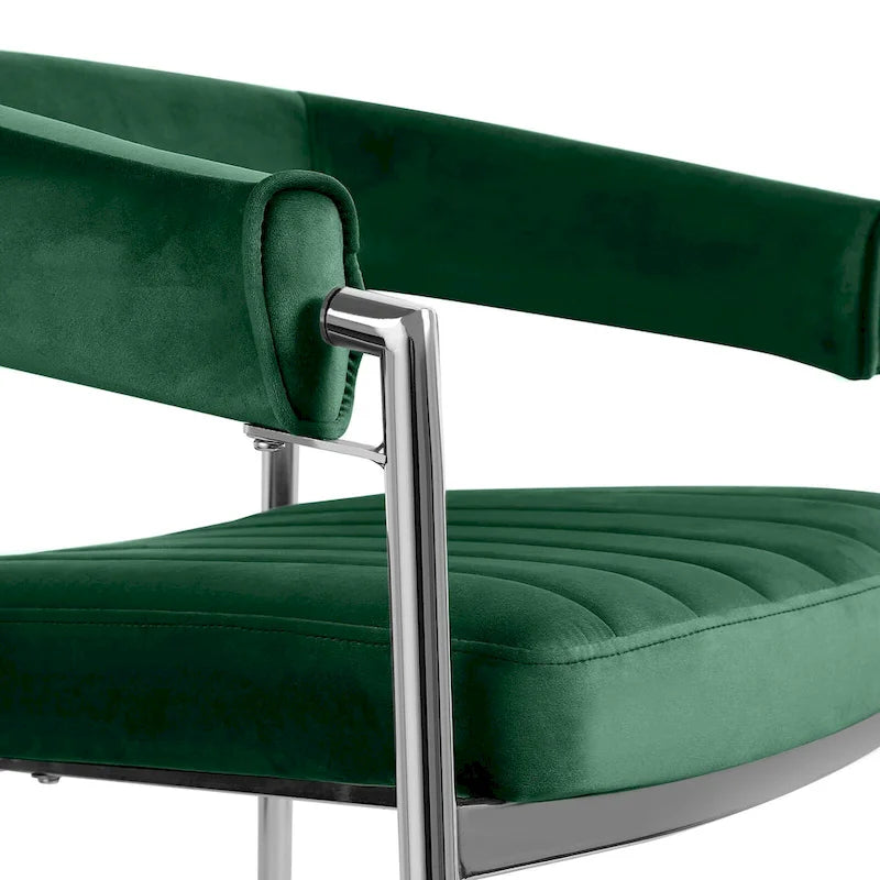 Chaise de salle à manger en velours avec accoudoirs et pieds en métal chromé