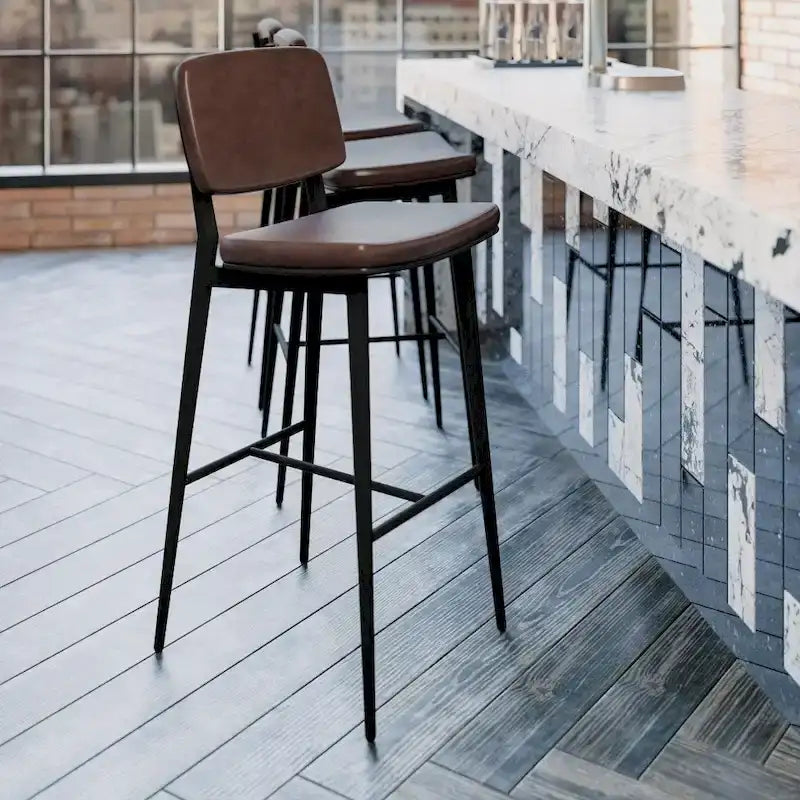 Lot de 2 tabourets de bar en similicuir avec cadre en fer et repose-pieds intégré