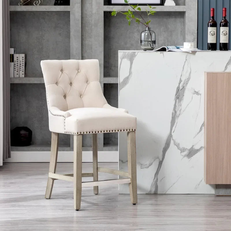 Tabouret de bar rembourré Carter 24 avec boutons touffetés