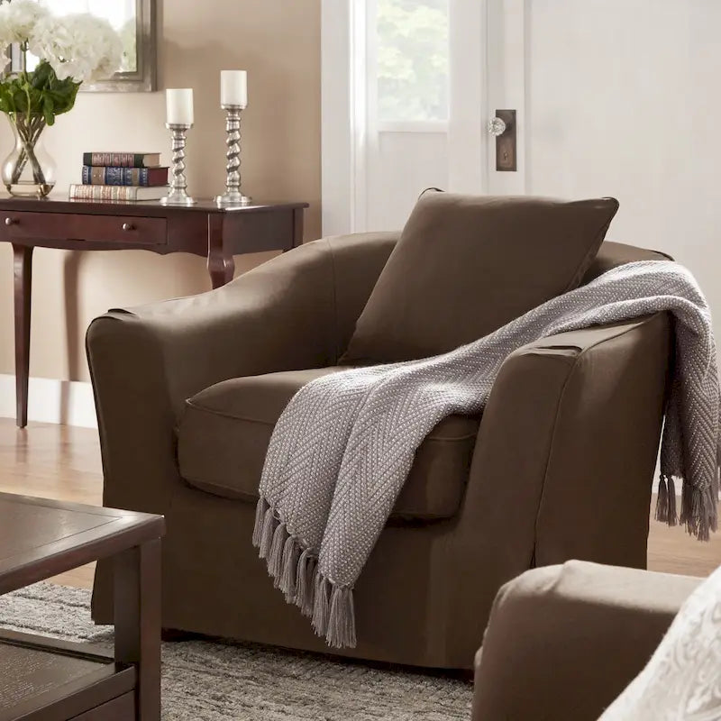 Fauteuil déhoussable en plumes Ellyson Flared English Arm par iNSPIRE Q Classic