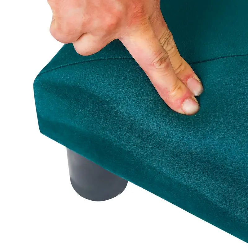 Pouffe repose-pieds en velours Adeco avec bouton touffeté