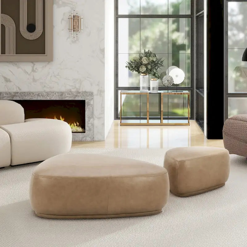 Pouf cocktail triangulaire arrondi Pebble 44