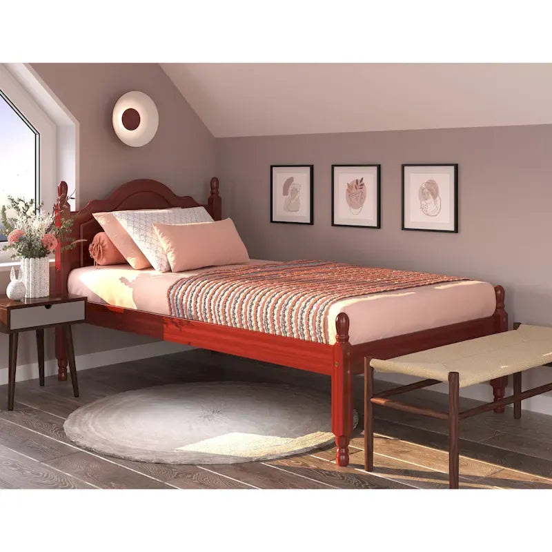 Lit plateforme avec tête de lit à panneaux Reston double en bois massif de Palace Imports