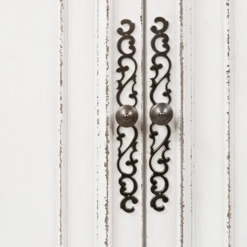 Armoire Magnolia Manor blanc antique