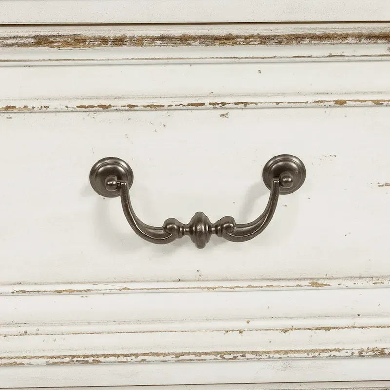 Armoire Magnolia Manor blanc antique