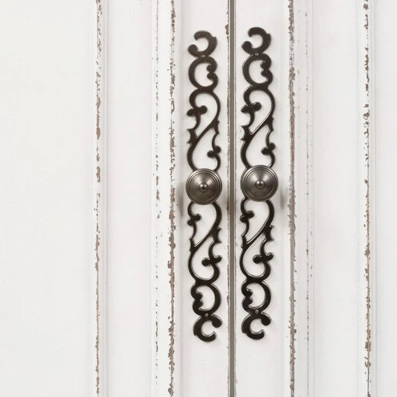 Armoire Magnolia Manor blanc antique