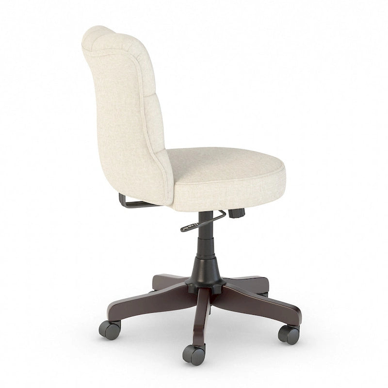 Chaise de bureau capitonnée à dossier moyen Key West de Bush Furniture