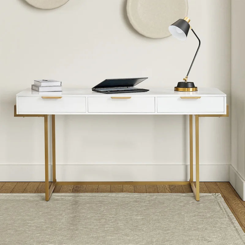 Bureau à 3 tiroirs Patricia Modern avec ports USB et prise par HULALA HOME