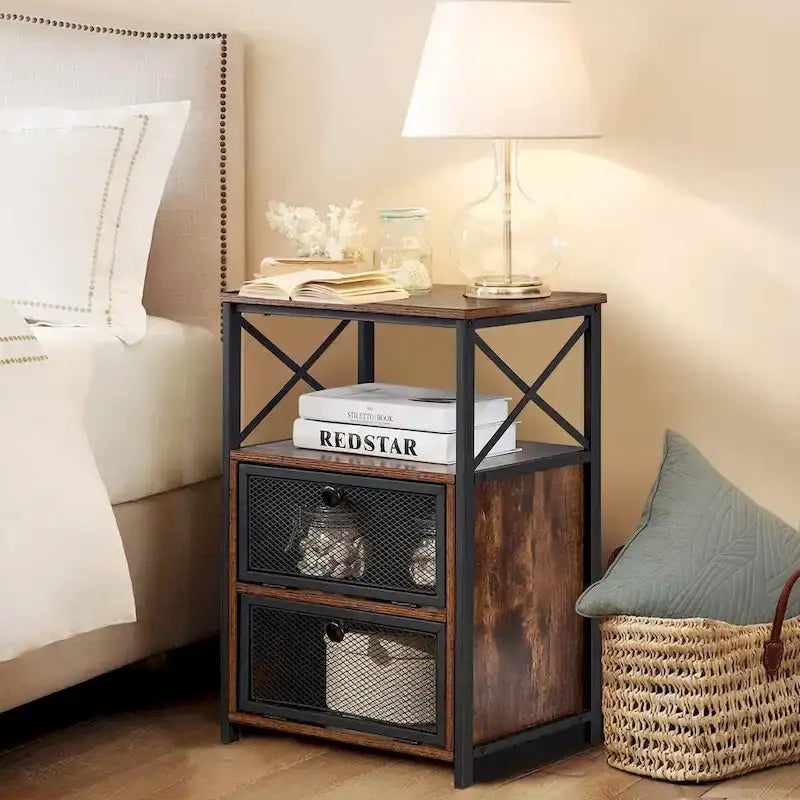 Ensemble de 3 pièces de chambre Taomika, lit plateforme et 2 tables de chevet modernes