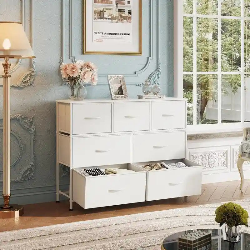 Commode à 7 tiroirs