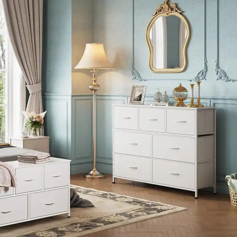 Commode à 7 tiroirs