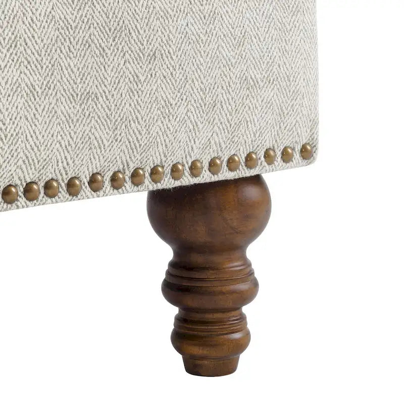 Fauteuil moderne rembourré avec structure en bois massif et coussin lombaire pour salon