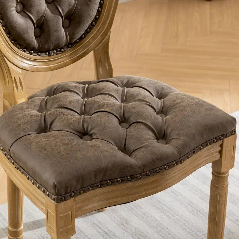 Chaises de salle à manger en bois avec clous décoratifs, ensemble de 2