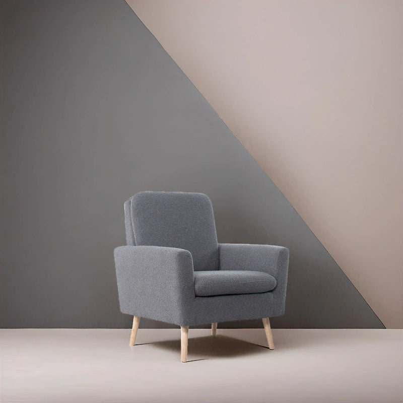 Chaise d'appoint moderne du milieu du siècle avec accoudoirs et cadre en bois durable pour salon ou coin lecture