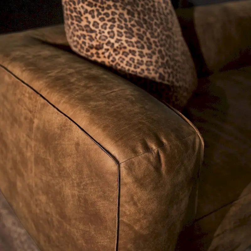 Canapé Divya Outback en cuir tanné par iNSPIRE Q Modern