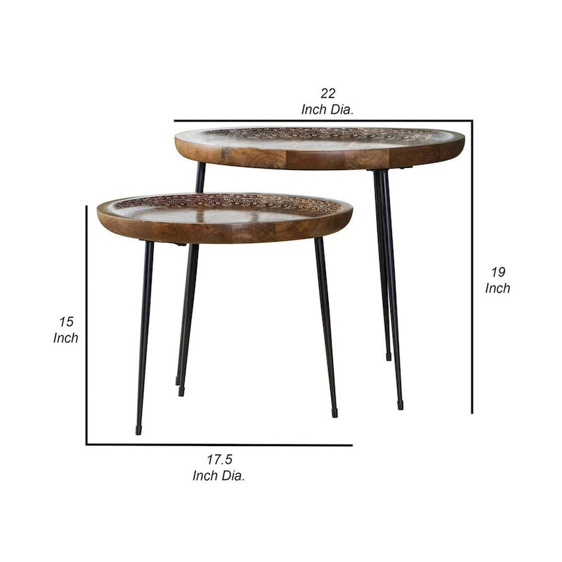 Ensemble de 2 tables gigognes rondes à plateau-serviteur, bords sculptés, motif décoratif, marron