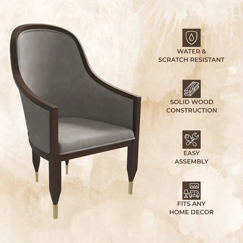 Chaise de salle à manger en cuir avec accoudoirs et cadre en bois d'hévéa série Belle par LeisureMod
