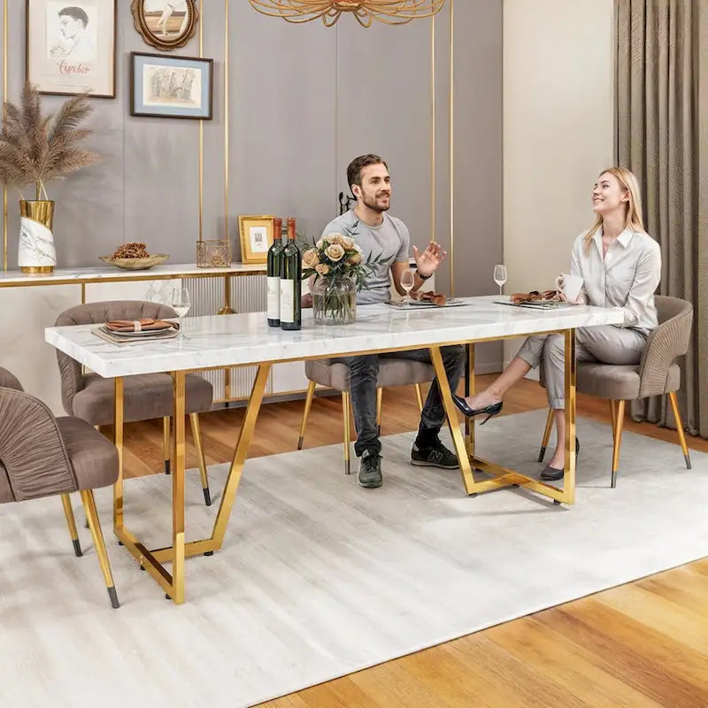 Grande Table à Manger Moasis 82 pour 6-8 Personnes avec Plateau en Faux Marbre et Pieds en Métal