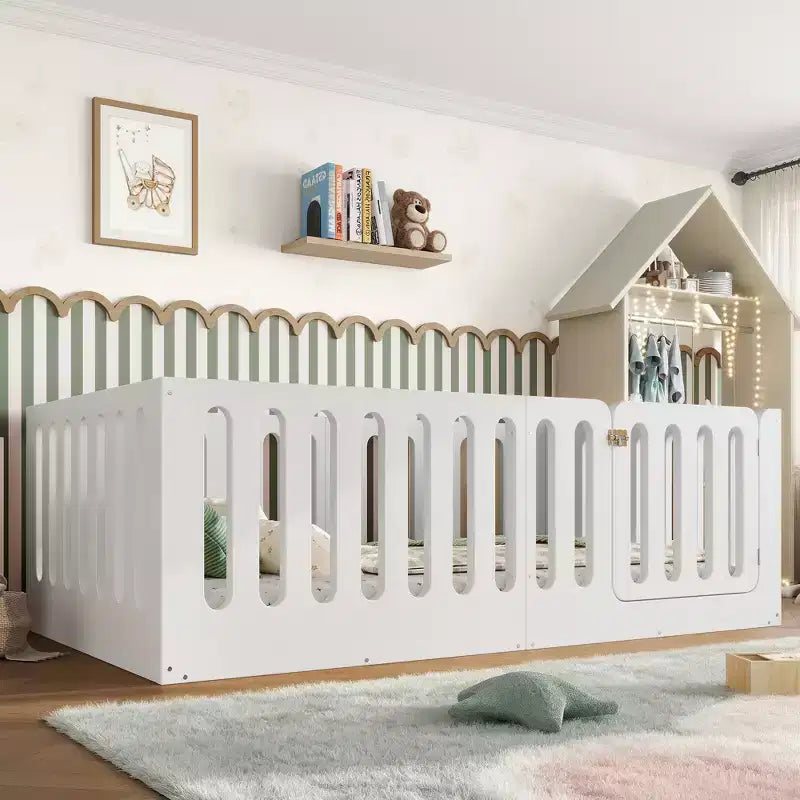 Lit Montessori simple blanc avec barrières et porte – Bois massif, 1 enfant